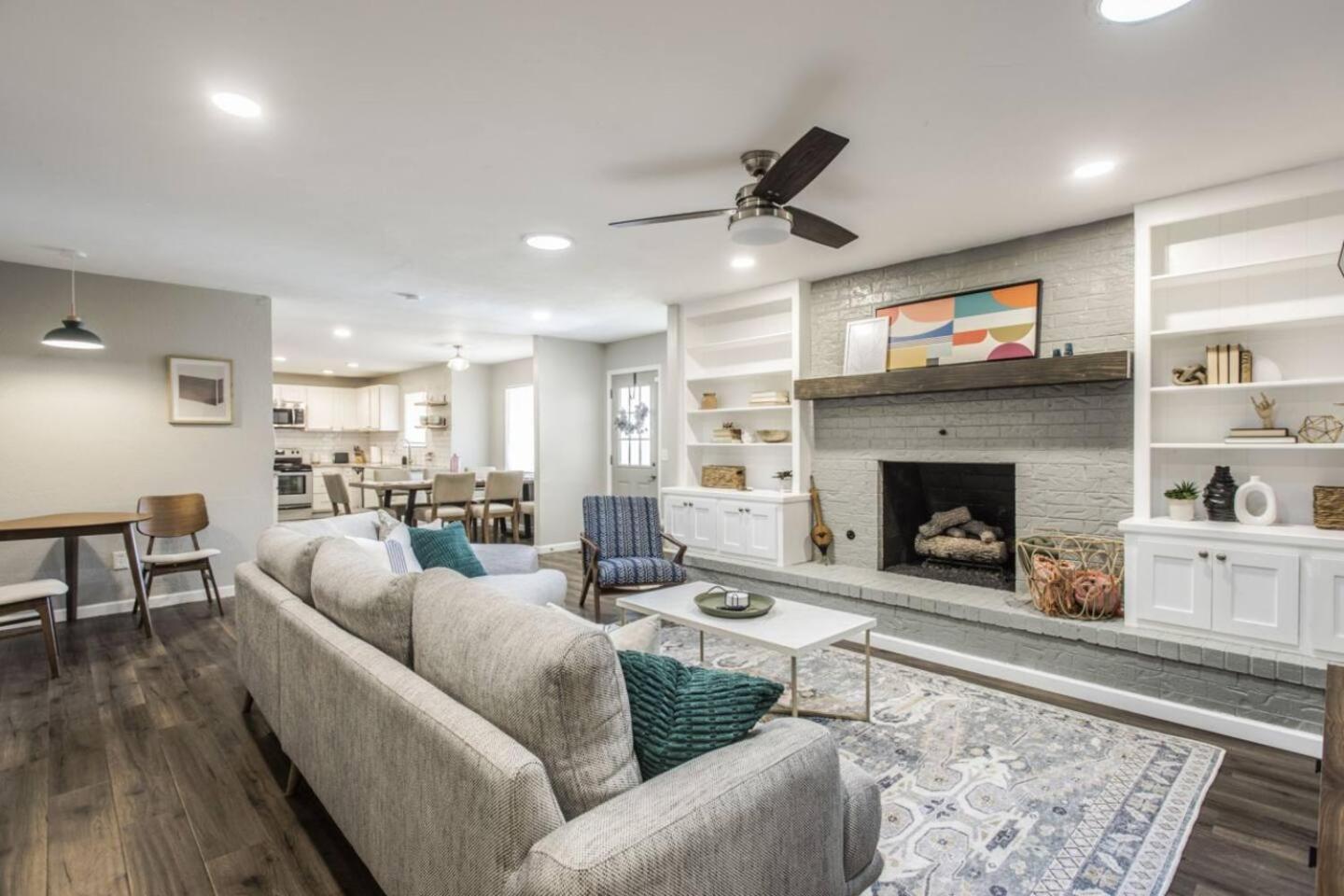 New Hummingbird Haven - Nw Okc, Billiards, Firepit Villa Оклахома Сити Екстериор снимка